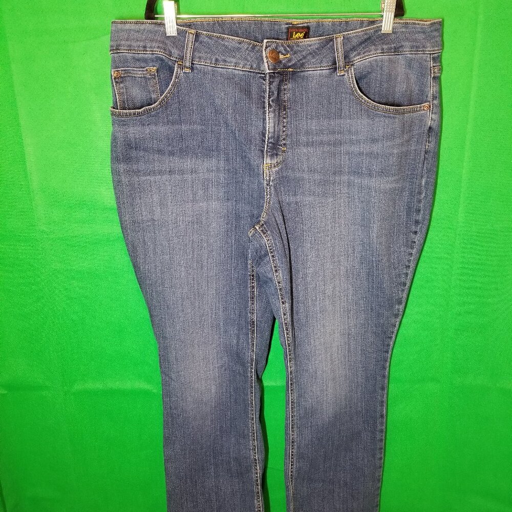 Lee Jeans Women Size 20 Boot Cut Medium Wash Denim Cowgirl Dudette Dudess